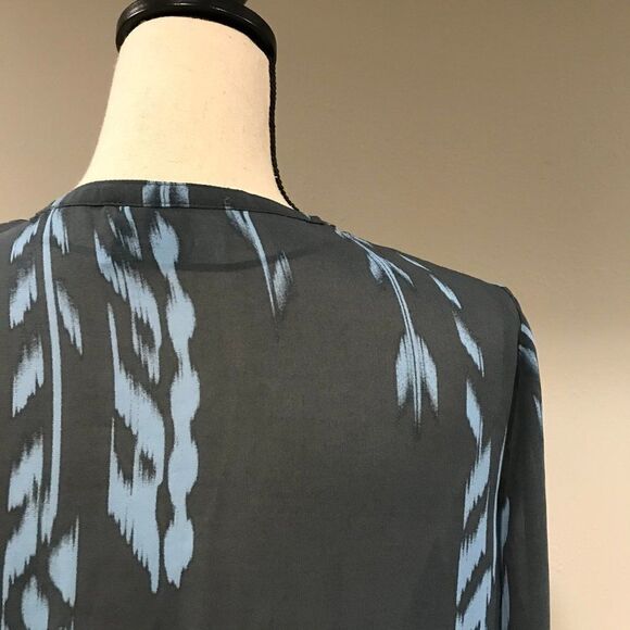 Ruff Hewn Grey Light semi-sheer zip up top - Picture 6 of 11